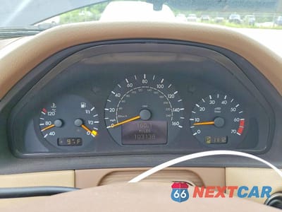 Zdjęcie 9 z 12 samochodu: 2001 MERCEDES-BENZ E 320 VIN:WDBJF65JX1B309079 - miniatura
