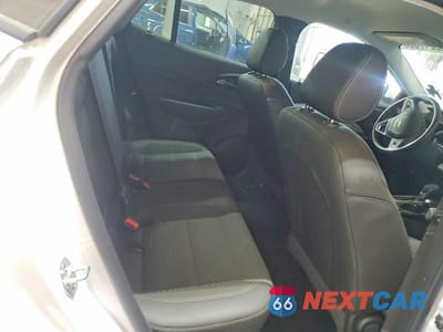 Zdjęcie 10 z 12 samochodu: 2025 CHEVROLET TRAX 1LT VIN:KL77LHEP2SC235265 - miniatura