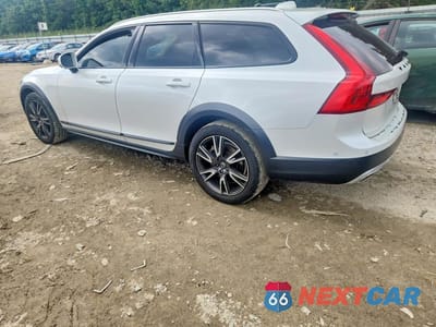 Drugie zdjęcie samochodu z przodu: 2017 VOLVO V90 CROSS COUNTRY T6 INSCRIPTION VIN:YV4A22NL2H1008150 - miniatura