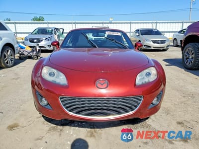 Piąte zdjęcie samochodu w środku: 2010 MAZDA MX-5 MIATA VIN:JM1NC2EF9A0212984 - miniatura