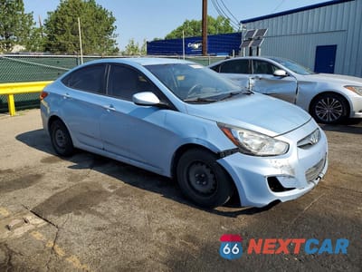 Czwarte zdjęcie samochodu z boku: 2012 HYUNDAI ACCENT GLS VIN:KMHCT4AE4CU254616 - miniatura