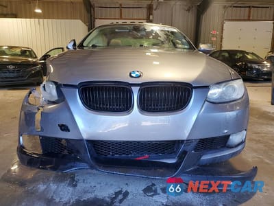 Piąte zdjęcie samochodu w środku: 2009 BMW 328 XI VIN:WBAWC33519PC87802 - miniatura
