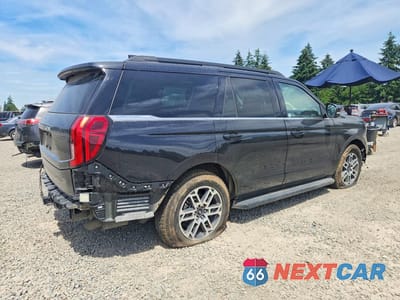 Trzecie zdjęcie samochodu z tyłu: 2025 FORD EXPEDITION ACTIVE VIN:1FMJU1J80SEA26523 - miniatura