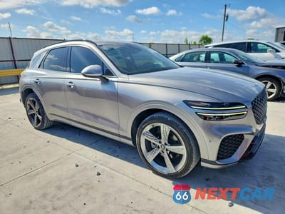 Czwarte zdjęcie samochodu z boku: 2022 GENESIS GV70 2.5T STANDARD VIN:KMUMADTB6NU048635 - miniatura