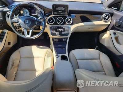 Zdjęcie 8 z 12 samochodu: 2014 MERCEDES-BENZ CLA250 VIN:WDDSJ4EB3EN043397 - miniatura