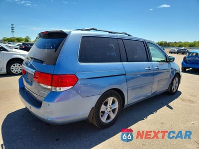 Trzecie zdjęcie samochodu z tyłu: 2010 HONDA ODYSSEY TOURING VIN:5FNRL3H90AB091017 - miniatura
