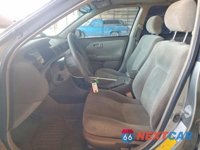 Zdjęcie 7 z 12 samochodu: 2001 TOYOTA CAMRY LE VIN:JT2BG28K510602392 - miniatura