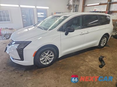 2027 CHRYSLER PACIFICA SELECT 2C4RC1BG7VR556169 - główne zdjęcie licytacji z USA - miniatura