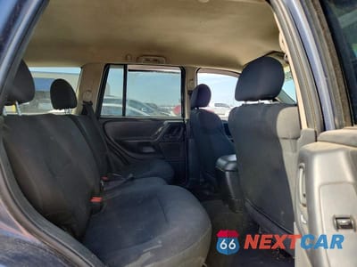 Zdjęcie 11 z 13 samochodu: 2002 JEEP GRAND CHEROKEE LAREDO VIN:1J4GW48S62C223679 - miniatura