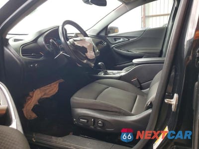 Zdjęcie 7 z 12 samochodu: 2017 CHEVROLET MALIBU LT VIN:1G1ZE5ST2HF118520 - miniatura