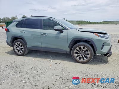 Czwarte zdjęcie samochodu z boku: 2022 TOYOTA RAV4 XLE PREMIUM VIN:JTMC1RFV7ND087963 - miniatura