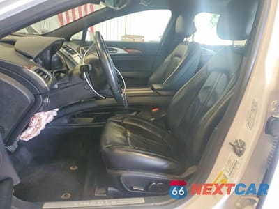 Zdjęcie 7 z 12 samochodu: 2019 LINCOLN MKZ RESERVE II VIN:3LN6L5MU9KR622252 - miniatura