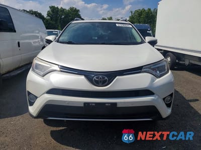Piąte zdjęcie samochodu w środku: 2016 TOYOTA RAV4 LIMITED VIN:JTMDFREVXGJ054886 - miniatura
