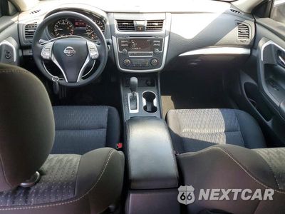 Zdjęcie 8 z 12 samochodu: 2016 NISSAN ALTIMA 2.5 S VIN:1N4AL3AP2GC143653 - miniatura