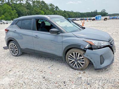 Czwarte zdjęcie samochodu z boku: 2024 NISSAN KICKS SV VIN:3N1CP5CV4RL565917 - miniatura
