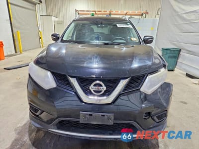 Piąte zdjęcie samochodu w środku: 2015 NISSAN ROGUE SV VIN:KNMAT2MV8FP581101 - miniatura