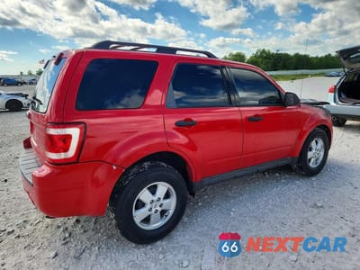 Trzecie zdjęcie samochodu z tyłu: 2009 FORD ESCAPE XLT VIN:1FMCU03799KA25843 - miniatura