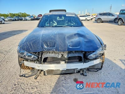 Piąte zdjęcie samochodu w środku: 2024 BMW M3 COMPETITION VIN:WBS43AY04RFR67054 - miniatura