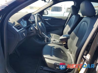 Zdjęcie 7 z 14 samochodu: 2018 BMW X1 SDRIVE28I VIN:WBXHU7C38J3H42447 - miniatura