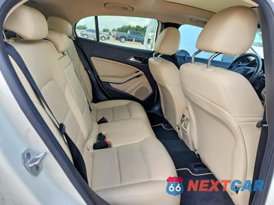 Zdjęcie 11 z 13 samochodu: 2017 MERCEDES-BENZ GLA 250 4MATIC VIN:WDCTG4GB3HJ346079 - miniatura