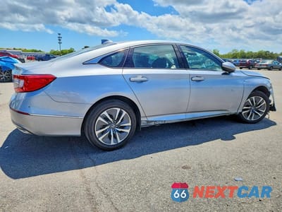 Trzecie zdjęcie samochodu z tyłu: 2019 HONDA ACCORD HYBRID EX VIN:1HGCV3F49KA017128 - miniatura