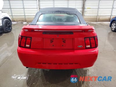 Zdjęcie 6 z 12 samochodu: 2002 FORD MUSTANG VIN:1FAFP44442F231421 - miniatura