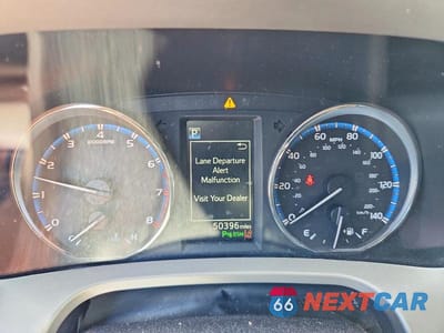 Zdjęcie 9 z 13 samochodu: 2017 TOYOTA RAV4 PLATINUM VIN:2T3DFREV2HW542989 - miniatura