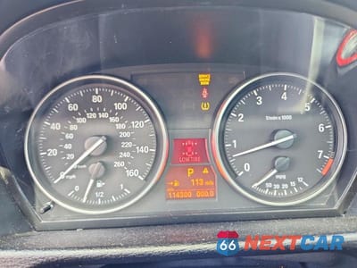 Zdjęcie 9 z 13 samochodu: 2015 BMW X1 XDRIVE28I VIN:WBAVL1C51FVY37360 - miniatura