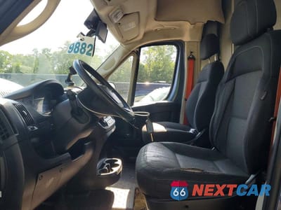 Zdjęcie 7 z 13 samochodu: 2020 RAM PROMASTER - DELIVERY VAN VIN:3C6URVJG3LE140661 - miniatura
