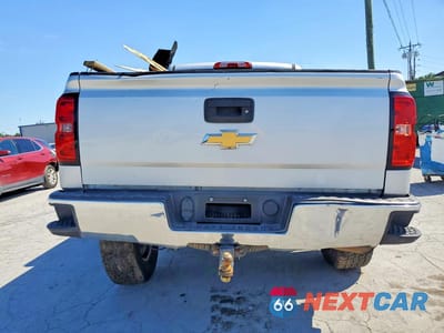 Zdjęcie 6 z 12 samochodu: 2016 CHEVROLET SILVERADO K1500 VIN:3GCUKNEC1GG161314 - miniatura