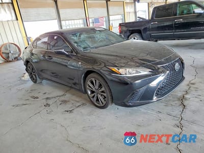 Czwarte zdjęcie samochodu z boku: 2021 LEXUS ES 350 F SPORT VIN:58AGZ1B1XMU100271 - miniatura