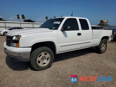 2004 CHEVROLET SILVERADO K1500 2GCEK19T941207824 - główne zdjęcie licytacji z USA - miniatura