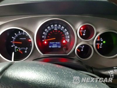Zdjęcie 9 z 14 samochodu: 2014 TOYOTA SEQUOIA PLATINUM VIN:5TDDW5G12ES102271 - miniatura