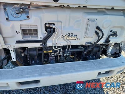 Zdjęcie 11 z 12 samochodu: 2019 ISUZU NPR HD VIN:54DC4W1B0KS814639 - miniatura