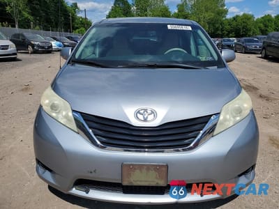 Piąte zdjęcie samochodu w środku: 2011 TOYOTA SIENNA LE VIN:5TDKK3DC2BS171079 - miniatura