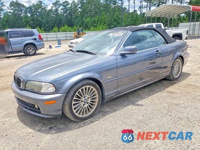 2003 BMW 325 CI WBABS33463PG90481 - główne zdjęcie licytacji z USA - miniatura