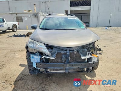 Piąte zdjęcie samochodu w środku: 2013 TOYOTA RAV4 LE VIN:JTMBFREV4DD011467 - miniatura
