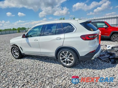 Drugie zdjęcie samochodu z przodu: 2021 BMW X5 XDRIVE40I VIN:5UXCR6C02M9F19328 - miniatura