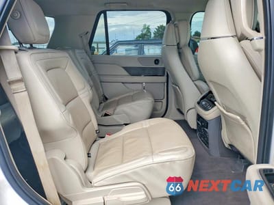 Zdjęcie 11 z 13 samochodu: 2018 LINCOLN NAVIGATOR RESERVE VIN:5LMJJ2LT3JEL16976 - miniatura