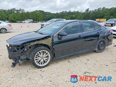 2019 TOYOTA CAMRY HYBRID XLE 4T1B21HK2KU520819 - główne zdjęcie licytacji z USA - miniatura