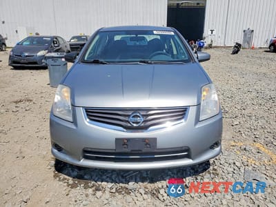 Piąte zdjęcie samochodu w środku: 2010 NISSAN SENTRA 2.0 VIN:3N1AB6AP6AL638757 - miniatura