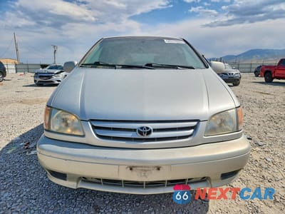 Piąte zdjęcie samochodu w środku: 2003 TOYOTA SIENNA LE VIN:4T3ZF13C53U533043 - miniatura