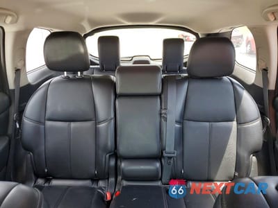 Zdjęcie 10 z 13 samochodu: 2019 NISSAN PATHFINDER SL VIN:5N1DR2MN1KC624718 - miniatura