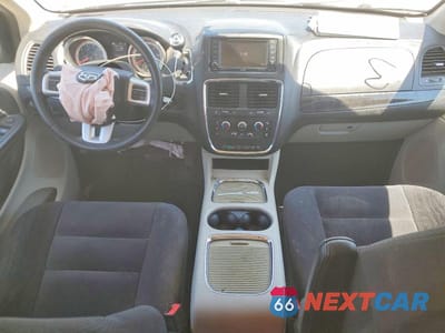 Zdjęcie 8 z 13 samochodu: 2014 DODGE GRAND CARAVAN SXT VIN:2C4RDGCG5ER427751 - miniatura