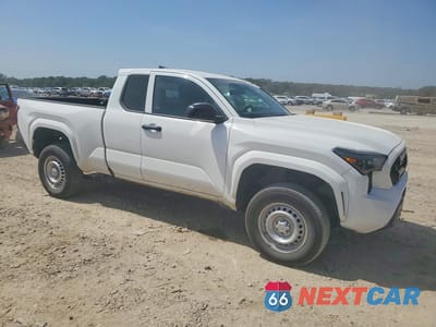 Czwarte zdjęcie samochodu z boku: 2025 TOYOTA TACOMA SR VIN:3TYJDAHN6ST018831 - miniatura
