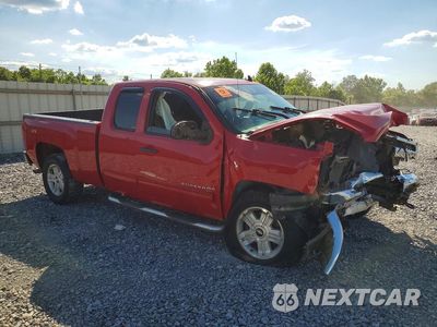 Czwarte zdjęcie samochodu z boku: 2013 CHEVROLET SILVERADO C1500 LT VIN:1GCRCSE0XDZ161072 - miniatura