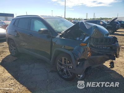 Czwarte zdjęcie samochodu z boku: 2026 JEEP COMPASS LIMITED VIN:3C4NJDCN8TT168896 - miniatura