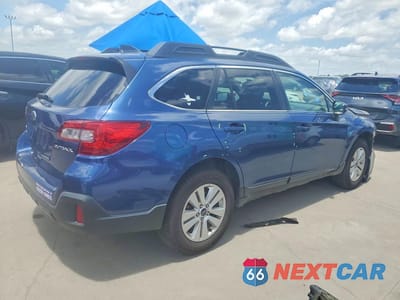 Trzecie zdjęcie samochodu z tyłu: 2019 SUBARU OUTBACK 2.5I PREMIUM VIN:4S4BSAFC1K3371109 - miniatura