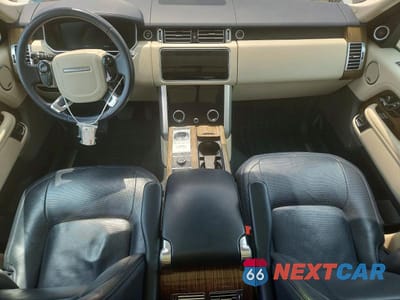 Zdjęcie 8 z 13 samochodu: 2019 LAND ROVER RANGE ROVER HSE VIN:SALGS2SV7KA527374 - miniatura