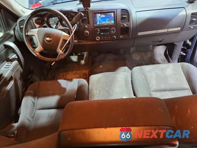 Zdjęcie 8 z 12 samochodu: 2012 CHEVROLET SILVERADO K1500 LT VIN:1GCRKSE79CZ112654 - miniatura